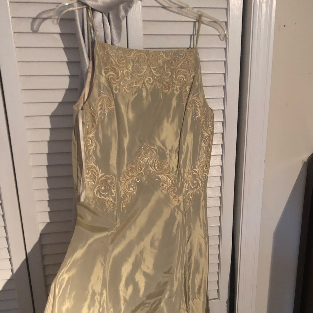 Long Jessica McLintock gown